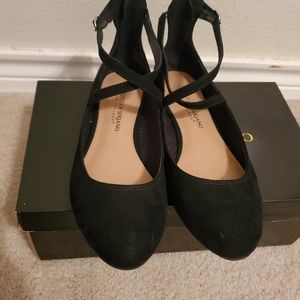Ballet flats